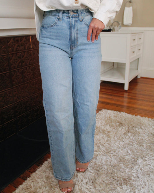 Wide Leg Jeans - Light Denim